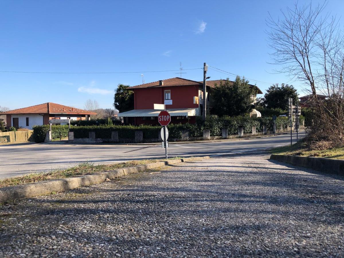 La Locanda Di Perico Paola Veruno Exterior foto